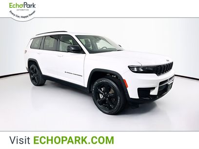 Used 2022 Jeep Grand Cherokee L Laredo