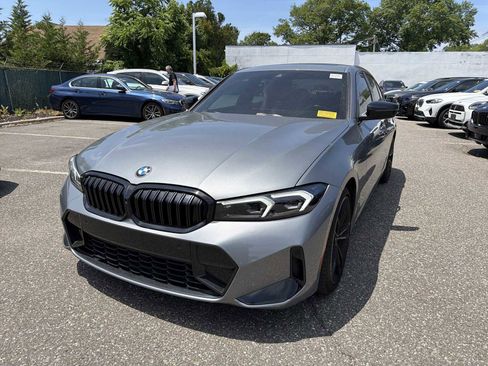 Certified 2023 BMW 330i xDrive Sedan w/ M Sport Package AWD/4WD image 3