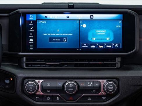 Used 2026 Jeep Wrangler Unlimited Sport image 33