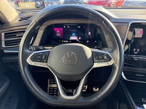 Used 2024 Volkswagen Atlas SEL Premium R-Line image 24