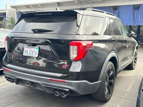 Used 2021 Ford Explorer ST w/ Equipment Group 401A AWD/4WD image 4