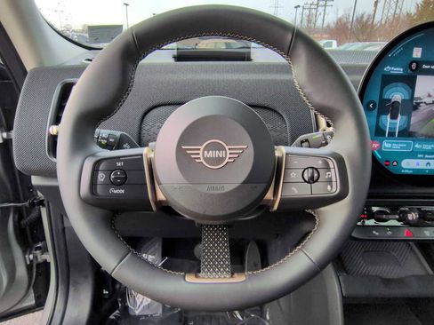 Used 2025 MINI Cooper Countryman S image 25