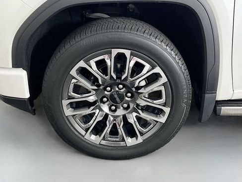 Used 2023 GMC Sierra 1500 Denali Ultimate AWD/4WD image 29