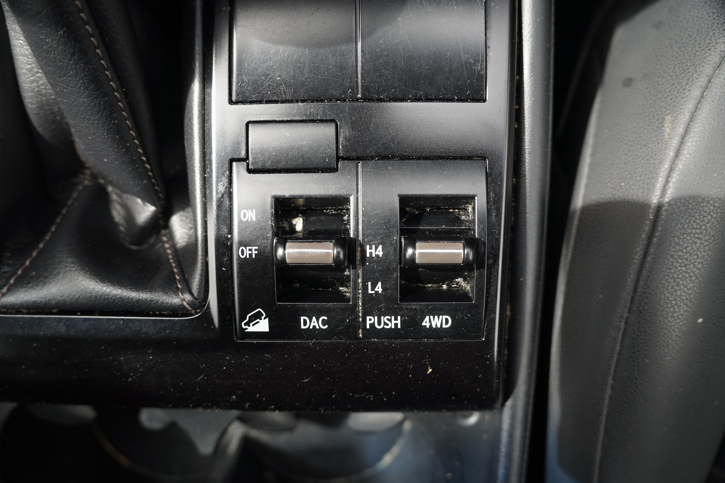 Used 2020 Lexus GX 460 Premium w/ Premium Package AWD/4WD image 35
