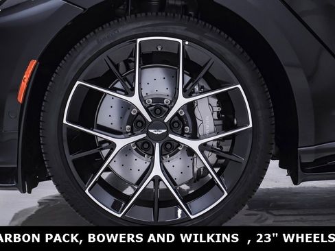 Used 2025 Aston Martin DBX 707 image 15