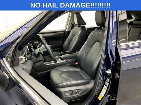 Used 2022 Toyota Highlander Limited AWD/4WD image 8