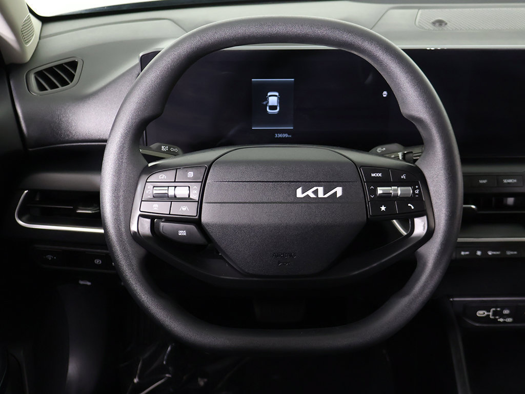 Used 2025 Kia K4 FWD image 35