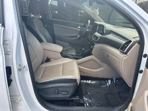 Used 2021 Hyundai Tucson Limited FWD image 22