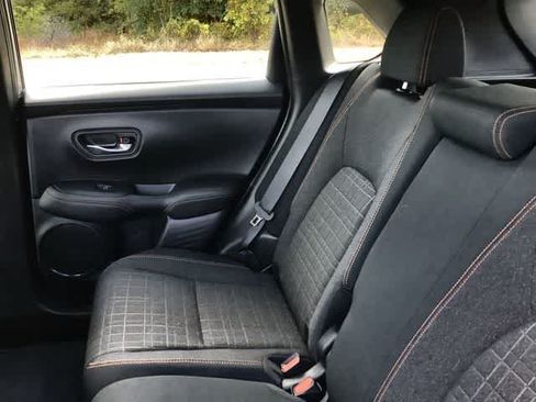 Used 2024 Honda HR-V Sport image 14