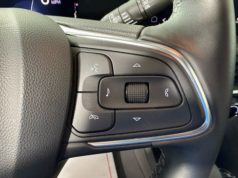 Used 2025 Buick Encore GX Sport Touring w/ Advanced Technology Package image 16