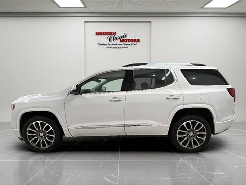 Used 2023 GMC Acadia Denali image 4