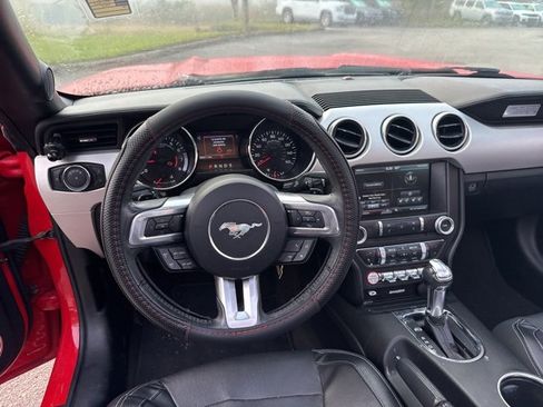 Used 2015 Ford Mustang Premium image 11