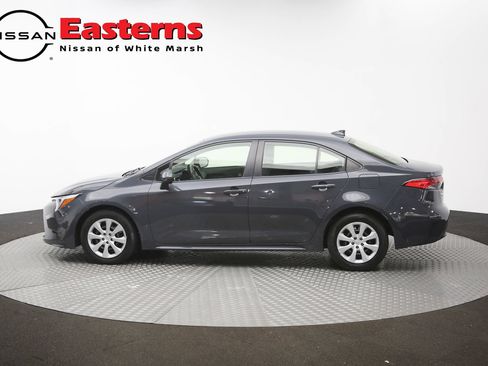 Used 2023 Toyota Corolla LE w/ Carpet Mat Package (TMS) FWD image 55