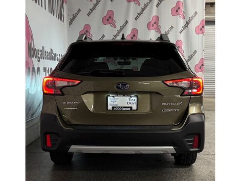 Used 2021 Subaru Outback Touring XT image 11