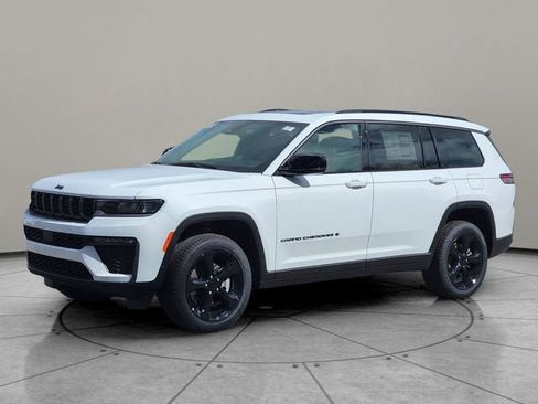 New 2026 Jeep Grand Cherokee L Limited image 3