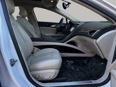 Used 2016 Lincoln MKZ Hybrid w/ Equipment Group 600A Reserve image 19