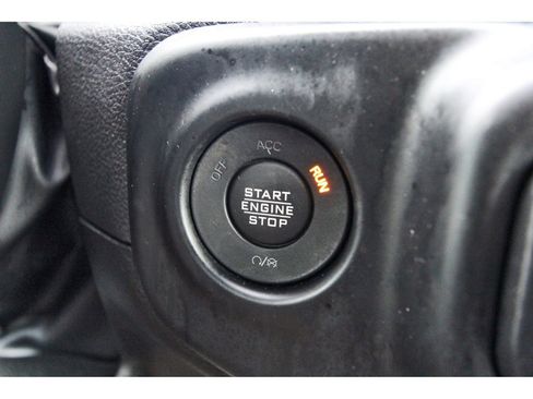 Used 2023 Jeep Wrangler Sport image 24