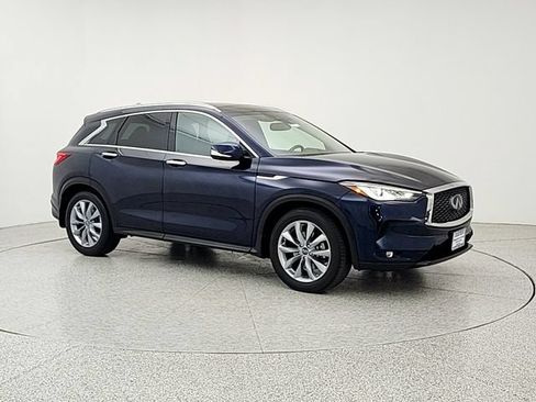 Used 2022 INFINITI QX50 Luxe AWD/4WD image 3