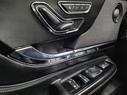 Used 2020 Lincoln Corsair Reserve w/ Rear Removable Package Tray FWD image 27