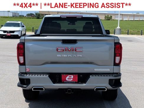 Used 2023 GMC Sierra 1500 Elevation AWD/4WD image 7