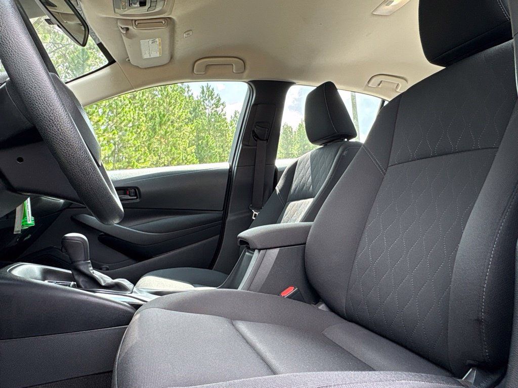 Used 2024 Toyota Corolla LE FWD image 20