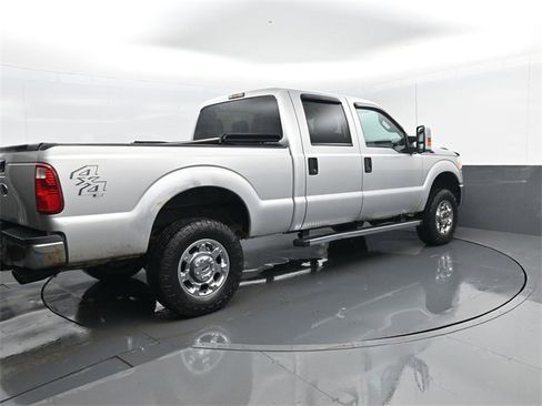 Used 2014 Ford F250 XLT w/ XLT Premium Package image 20