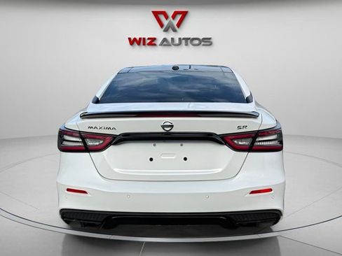 Used 2022 Nissan Maxima SR w/ Sport Mat Group image 6
