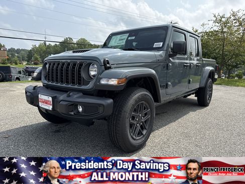 New 2025 Jeep Gladiator Sport image 7