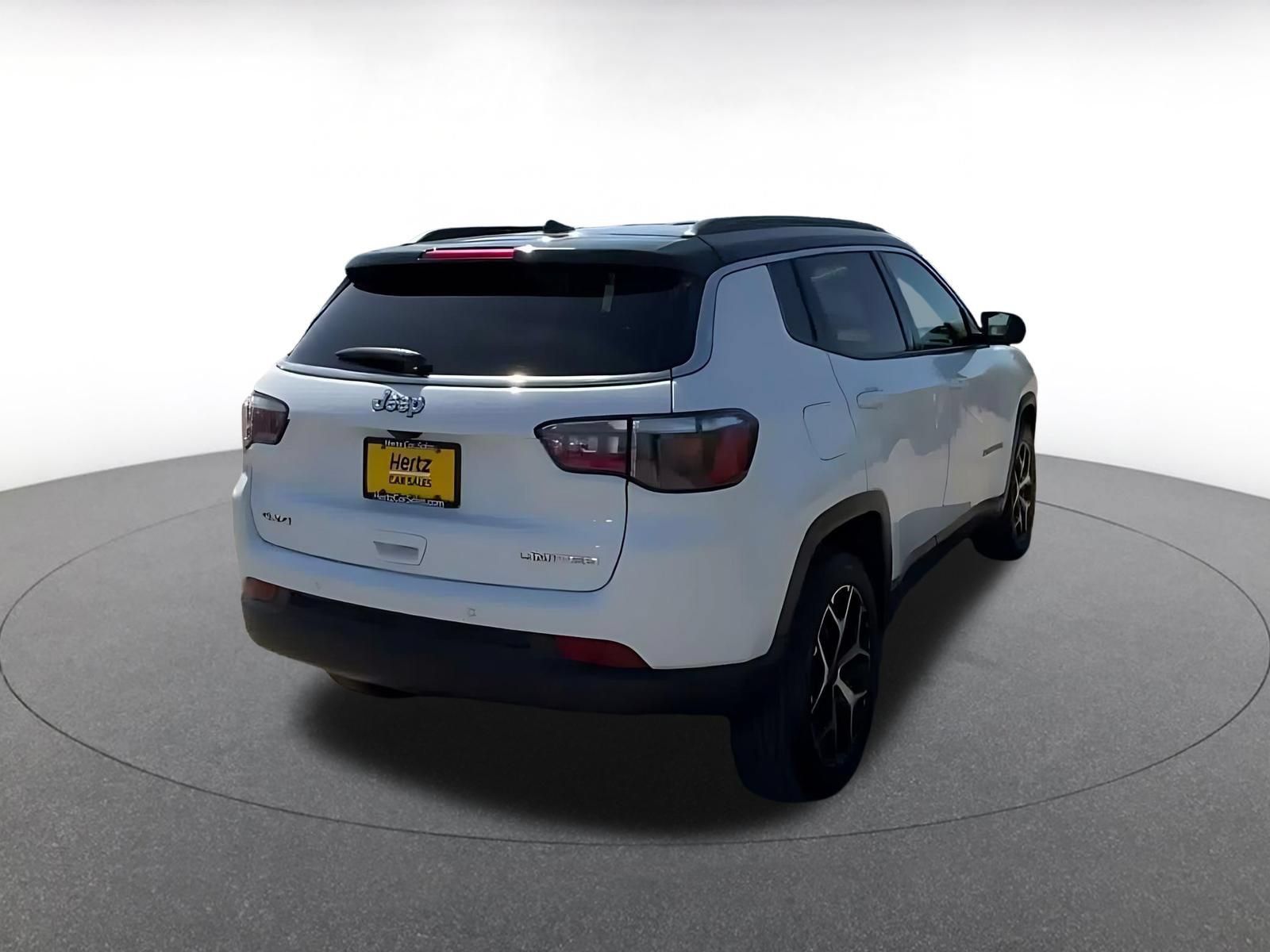 Used 2025 Jeep Compass Limited AWD/4WD image 14