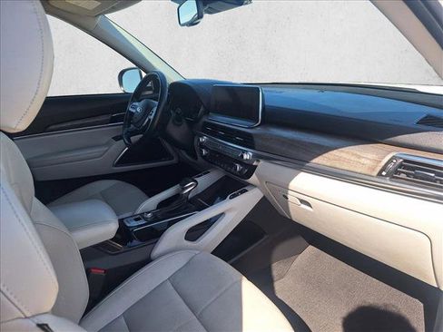 Used 2020 Kia Telluride EX w/ EX Premium Package image 19
