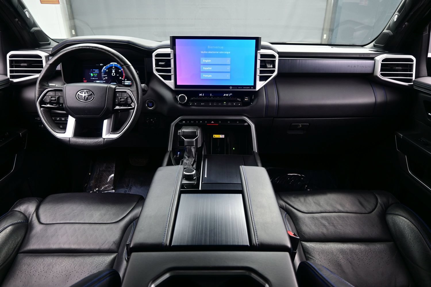 Used 2023 Toyota Tundra Platinum AWD/4WD image 17