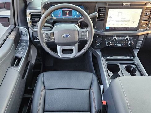 New 2026 Ford F250 Lariat w/ Black Appearance Package AWD/4WD image 9