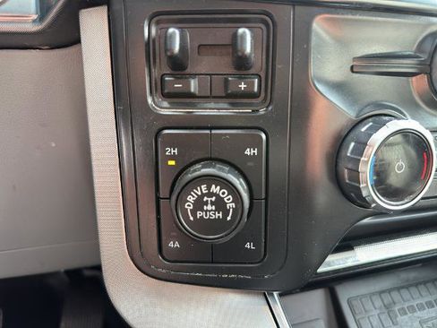 Certified 2022 Ford F150 Limited image 36