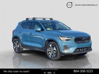 Certified 2023 Volvo XC40 B5 Plus w/ Protection Package Premier AWD/4WD video 1