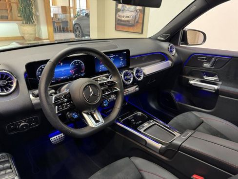 Certified 2025 Mercedes-Benz GLB 35 AMG AMG 35 image 6