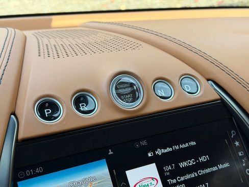 Used 2023 Aston Martin DBX 707 image 21