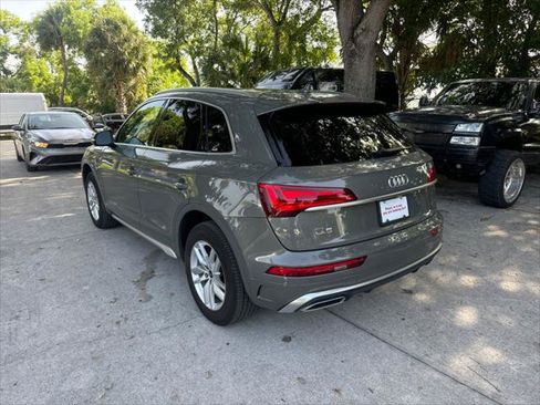 Used 2023 Audi Q5 2.0T Premium w/ Convenience Package AWD/4WD image 9