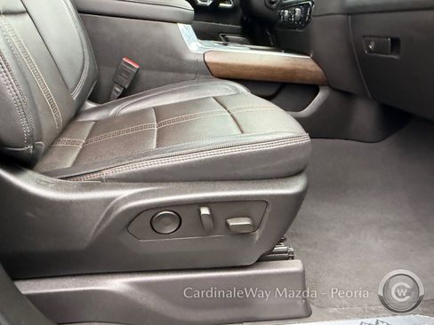 Used 2024 Chevrolet Silverado 3500 High Country image 15