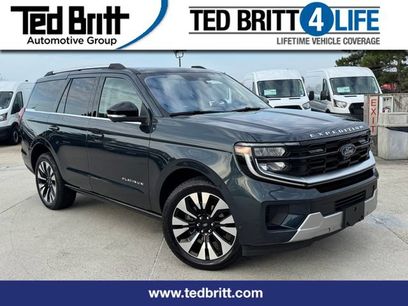 Used 2025 Ford Expedition Platinum w/ Driver's Package