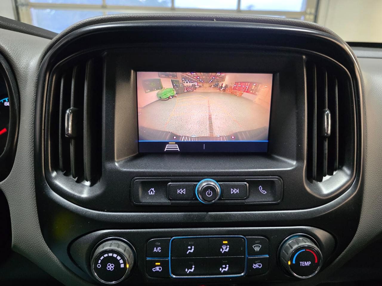 Used 2021 Chevrolet Colorado W/T RWD image 19