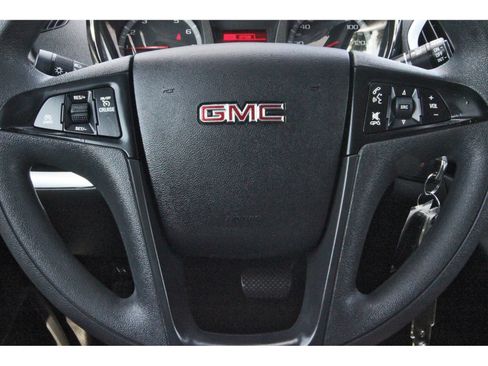Used 2017 GMC Terrain SLE FWD image 17