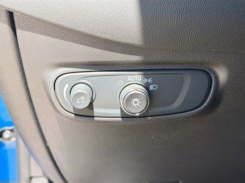 Used 2024 Chevrolet Equinox RS w/ RS Leather Package FWD image 20