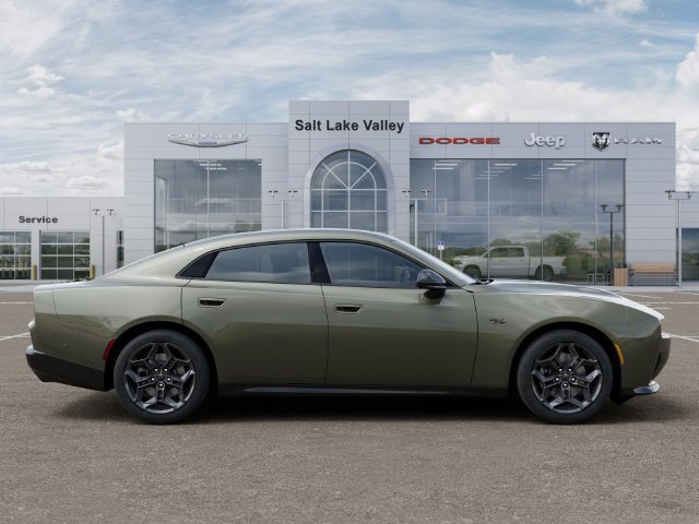 New 2027 Dodge Charger R/T w/ Driver Convenience Group AWD/4WD image 22