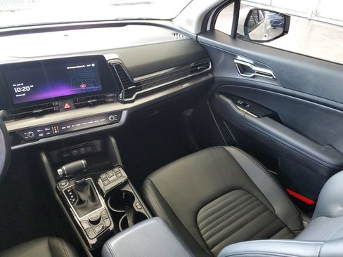 Used 2025 Kia Sportage SX FWD image 13