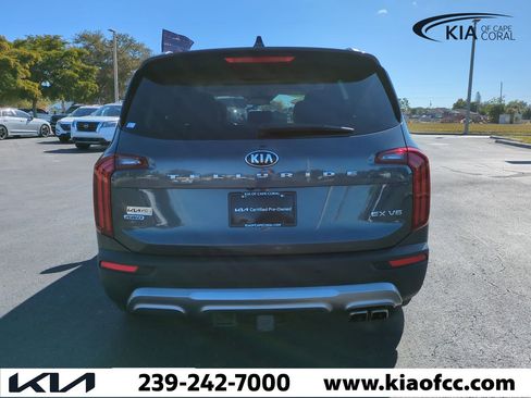 Certified 2020 Kia Telluride EX w/ Towing Package image 6