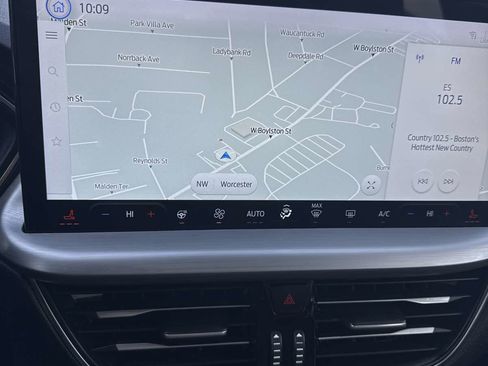 Used 2024 Ford Escape Platinum image 22