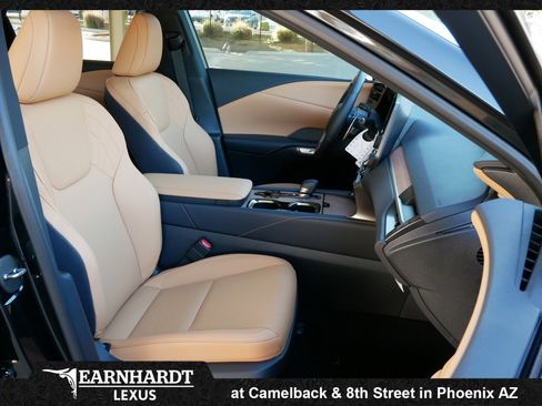 New 2026 Lexus RX 450h AWD image 6