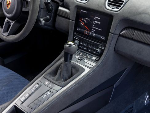 Used 2023 Porsche 718 Cayman GT4 RS image 53