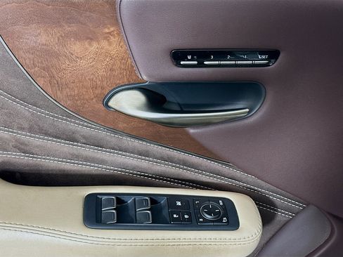 Used 2019 Lexus LS 500 LS 500 image 15