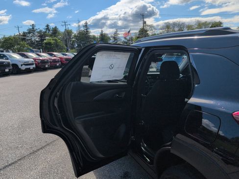 New 2026 Chevrolet TrailBlazer LT w/ LT Cold Weather Package AWD/4WD image 24